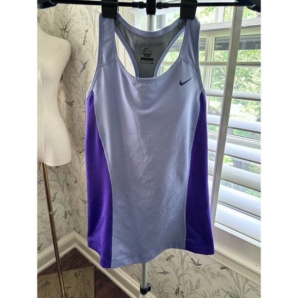Nike Woman’s Dri Fit Two Tone Purple race back tank top size S Built In Bra - Picture 1 of 7